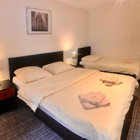Hotel Auberge Rustique Beaufort Bagian luar foto
